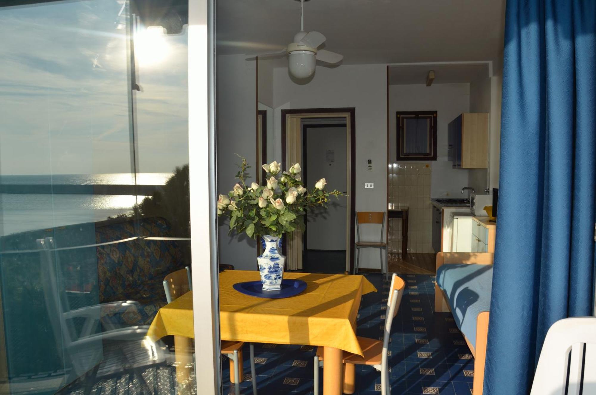 Residence Costa Templada Вентимилья Экстерьер фото